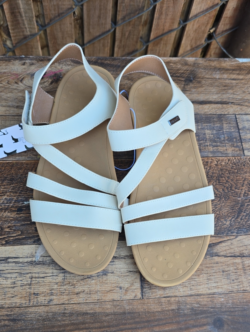 Mysoft Women’s White Strappy Comfort Sandals Size 9